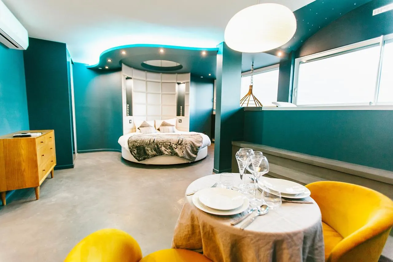 Parenthese Concept Room Toulouse 0*,